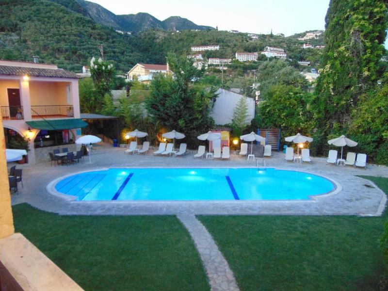 Hotel Annaliza Pyrgi (Corfu)